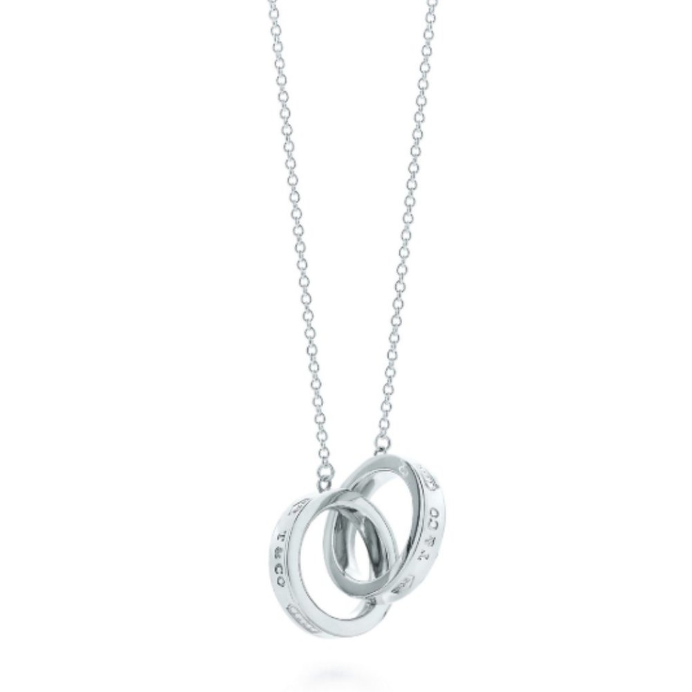 Tiffany & Co Interlocking Circles Pendant Necklace